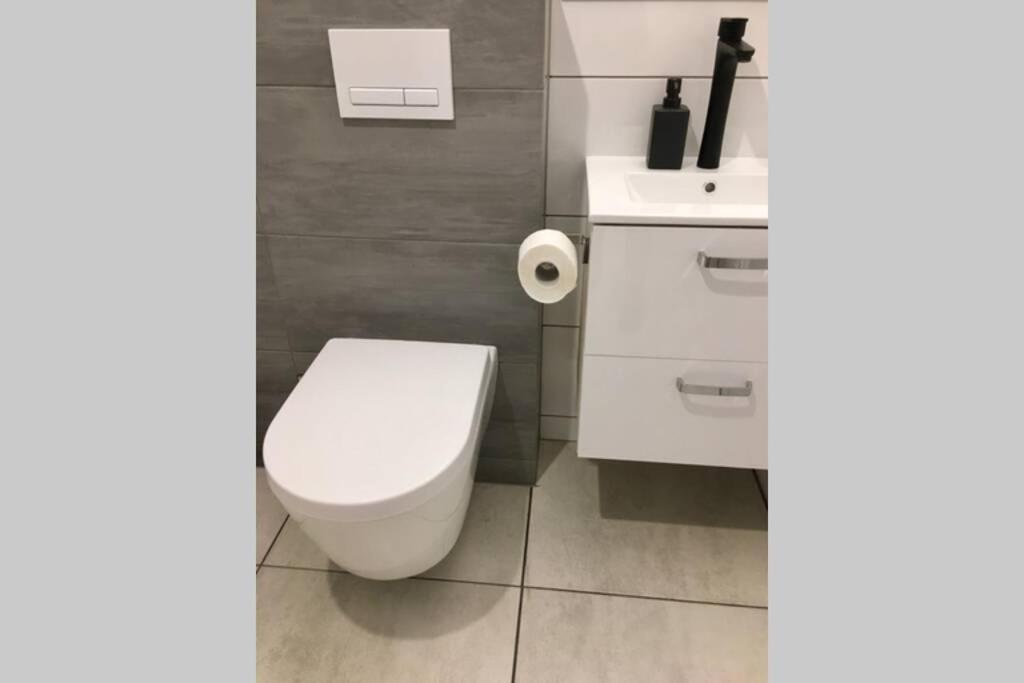 Apartament Fibra Brownie 雷布尼克 外观 照片